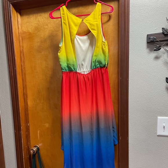 Colorful Dress - Picture 2 of 3
